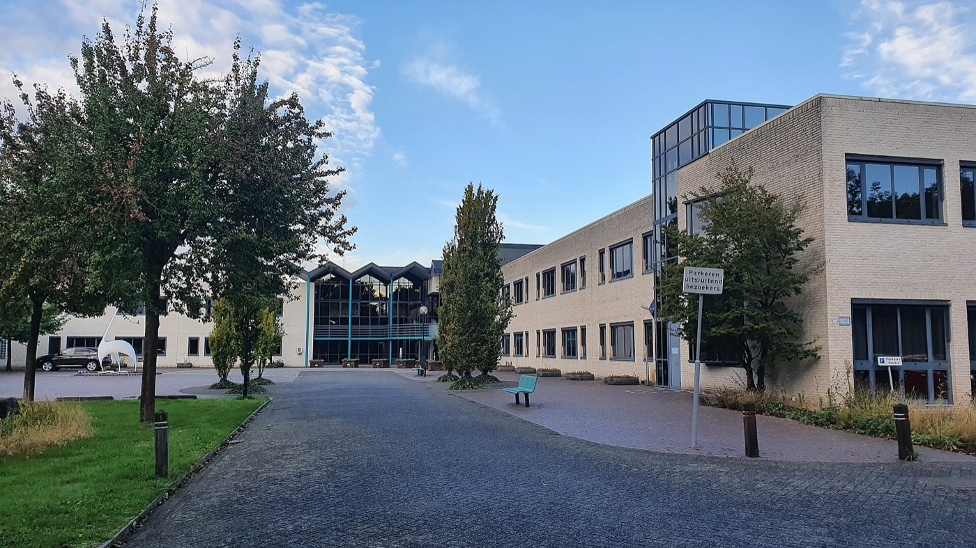 Gemeentehuis van een Nederlandse gemeente